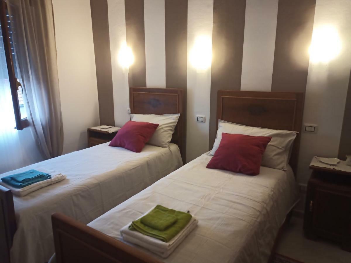 Il Borgo Hotel Aielli Eksteriør billede